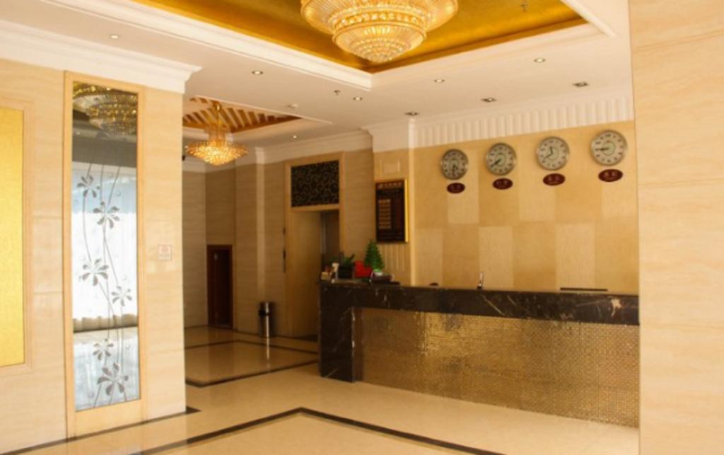 Lu Jiang Tian Yue Hotel Guangzhou Exteriör bild